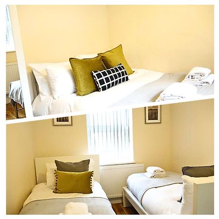 Heathrow Ensuite Rooms- Auto Check In London Eksteriør bilde