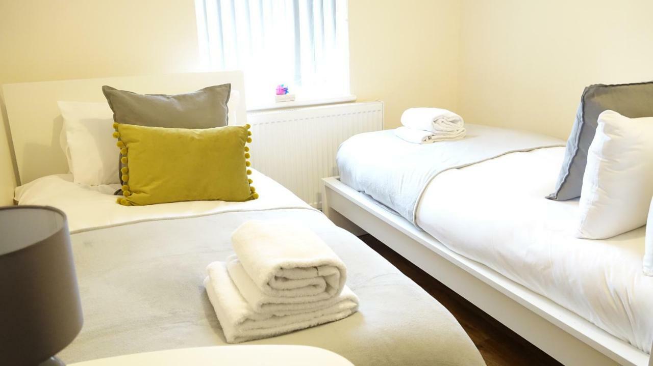 Heathrow Ensuite Rooms Stanwell Eksteriør bilde